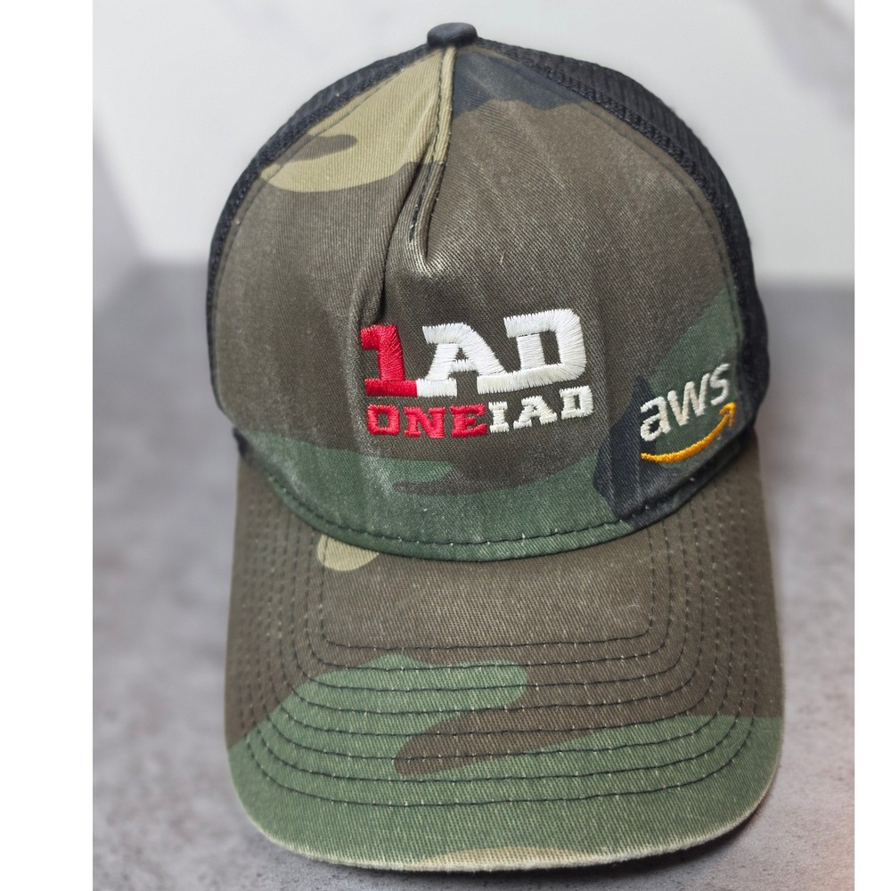 New Era 9FORTY AWS 1AD Camo Trucker Hat Mens Black Green Mesh Snapback Cap